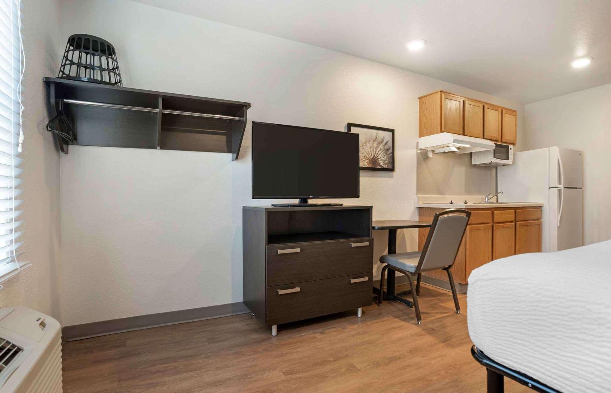 Extended Stay America Select Suites - Panama City - Callaway Exteriér fotografie